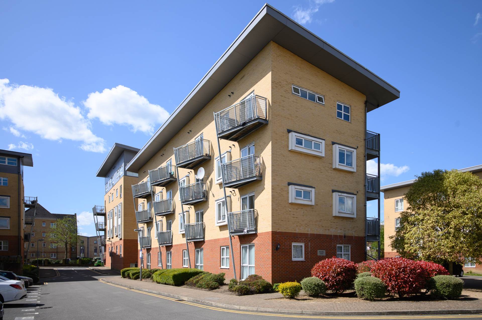 Additional Property Image 1 bedroom Flat for sale in Borehamwood 14