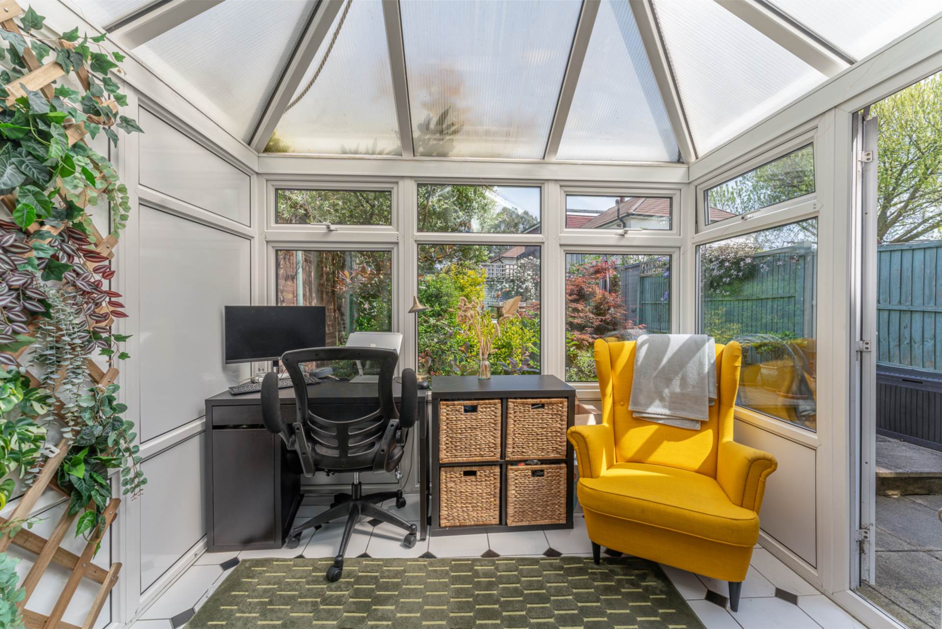 Additional Property Image 3 bedroom Terraced for sale in Borehamwood 7