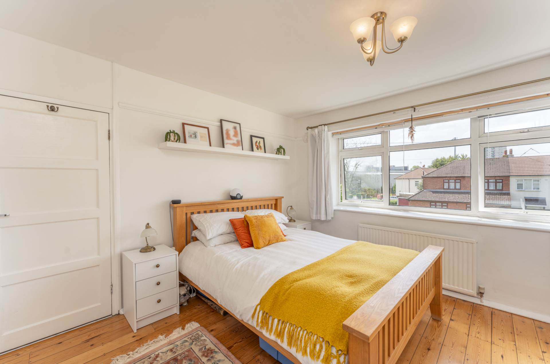 Additional Property Image 3 bedroom Terraced for sale in Borehamwood 10