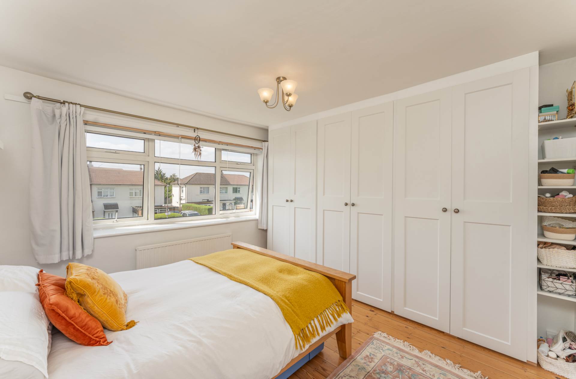 Additional Property Image 3 bedroom Terraced for sale in Borehamwood 11