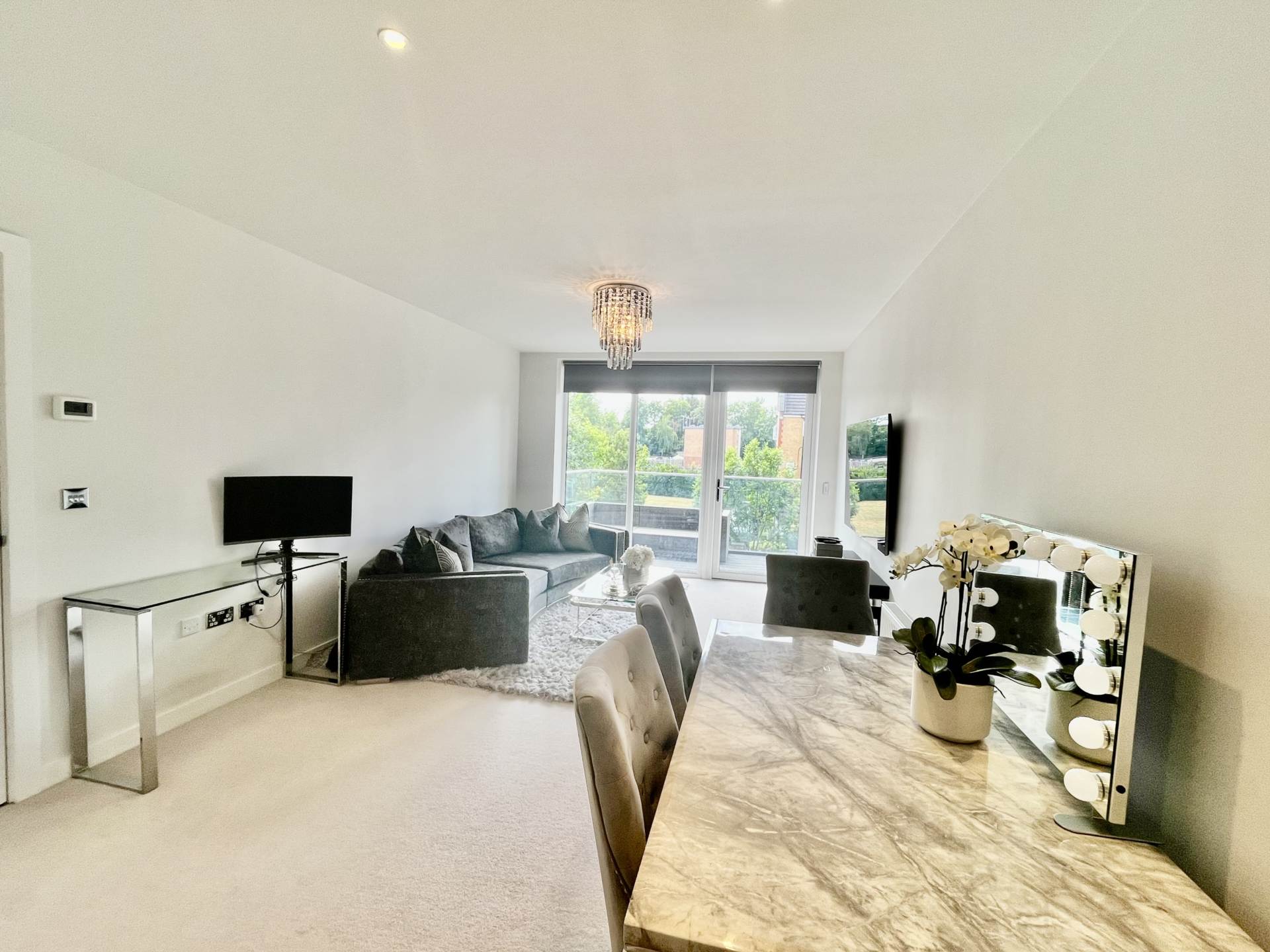 Additional Property Image 1 bedroom Flat for sale in Borehamwood 5
