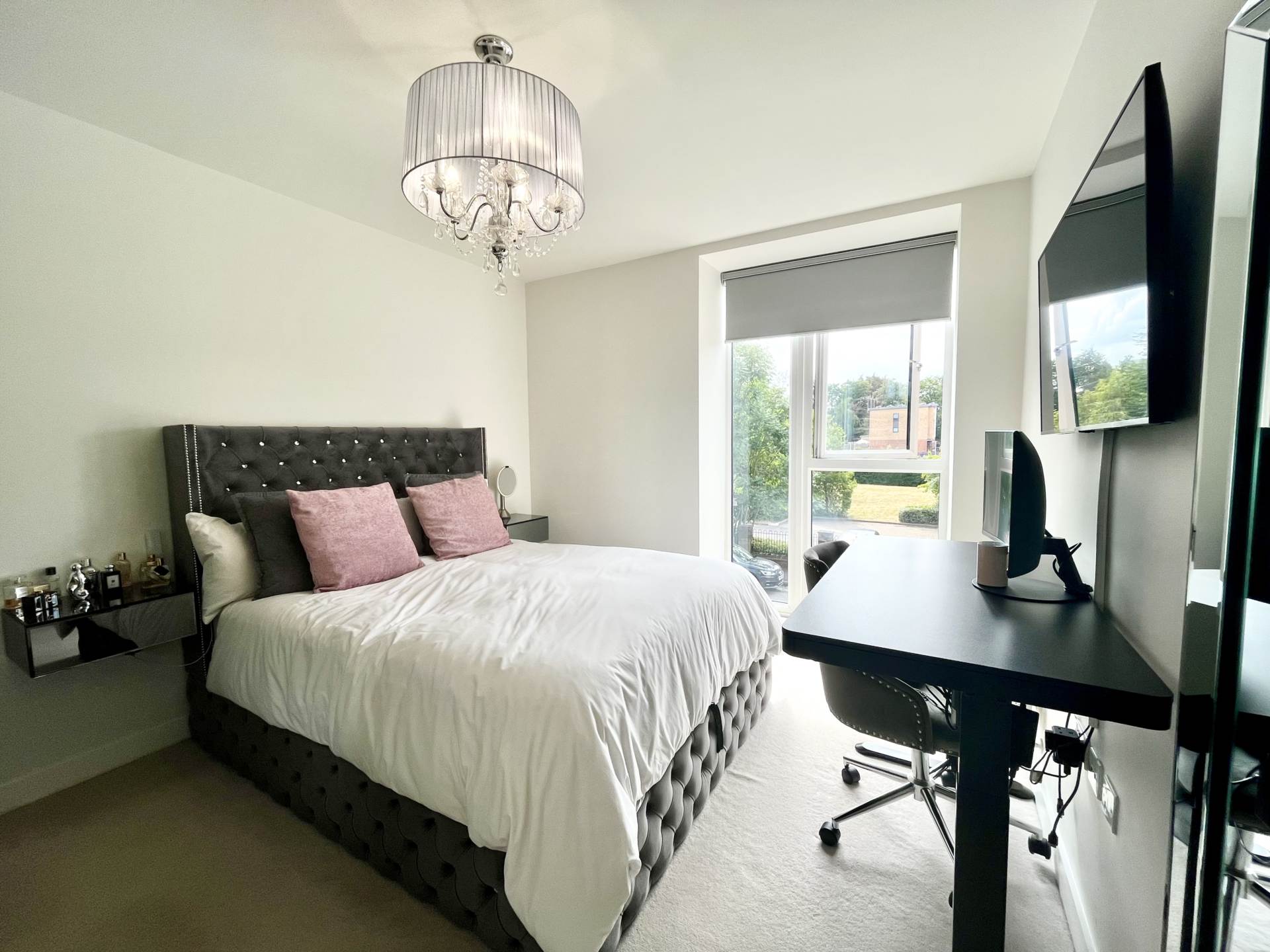 Additional Property Image 1 bedroom Flat for sale in Borehamwood 6