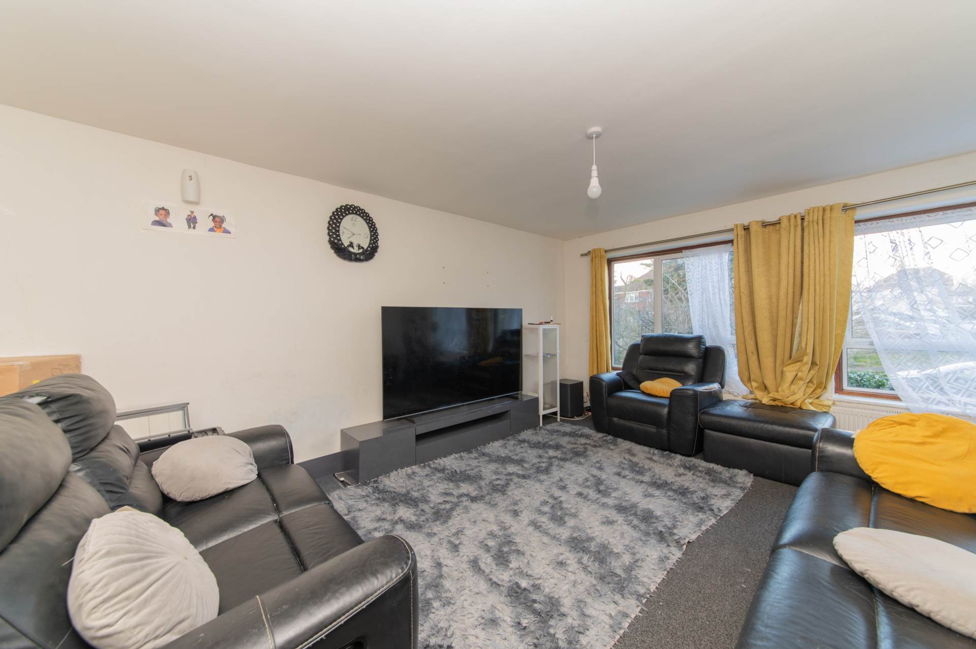 Additional Property Image 3 bedroom Maisonette for sale in Borehamwood 4