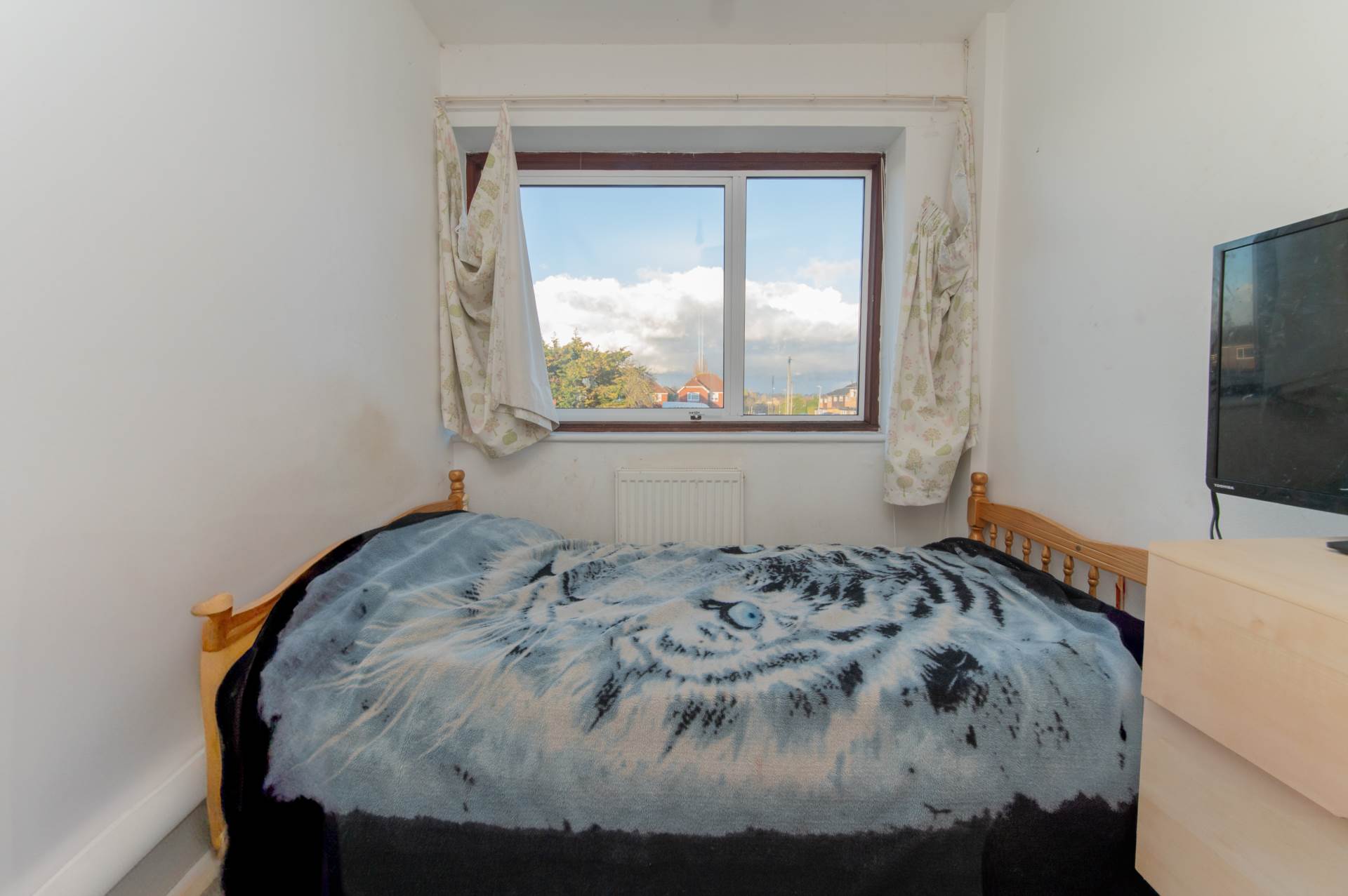 Additional Property Image 3 bedroom Maisonette for sale in Borehamwood 15