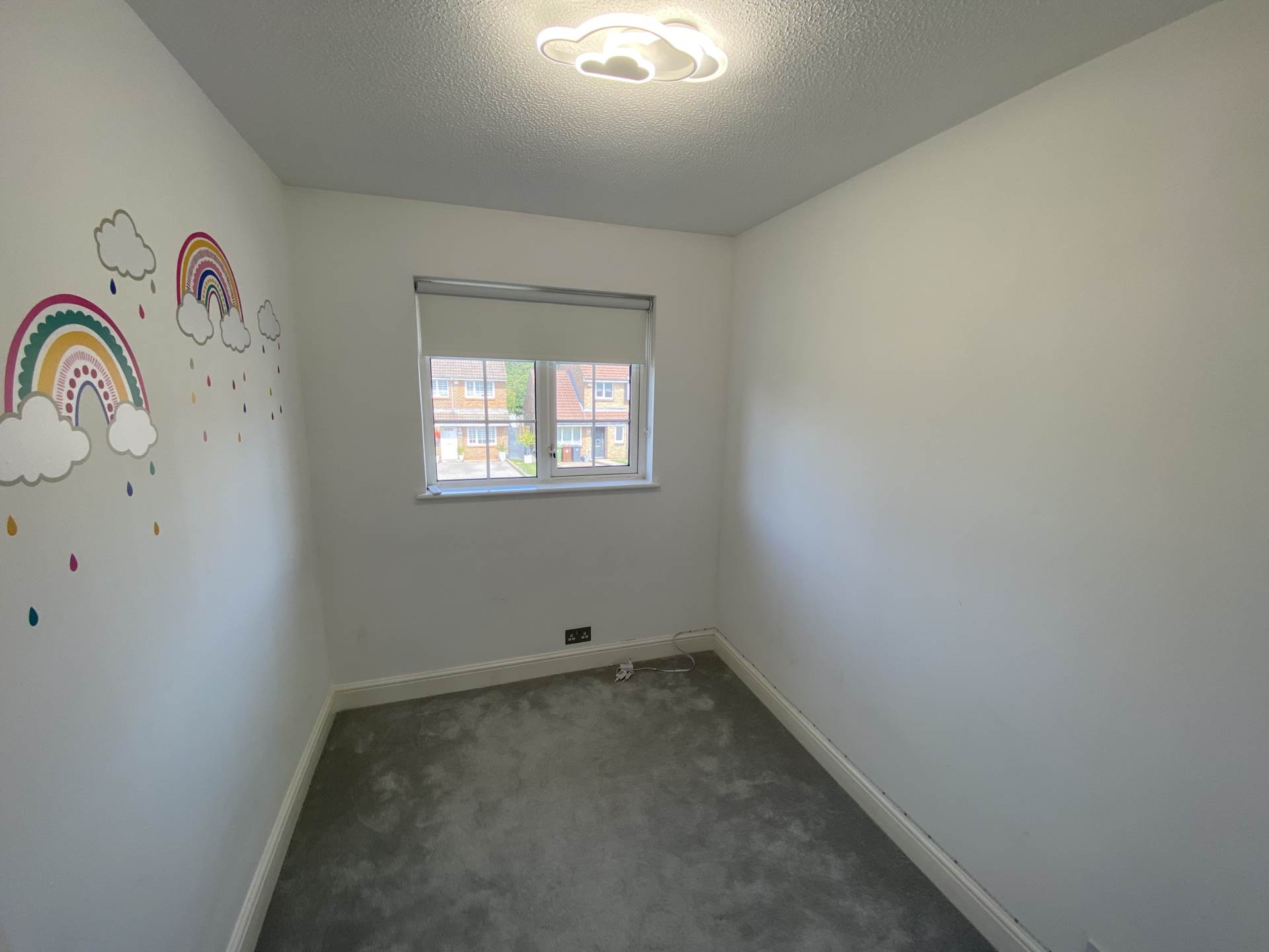Additional Property Image 3 bedroom Semi Detached for sale in Borehamwood 9