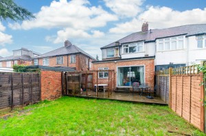 3 bedroom Semi Detached for sale in Edgware