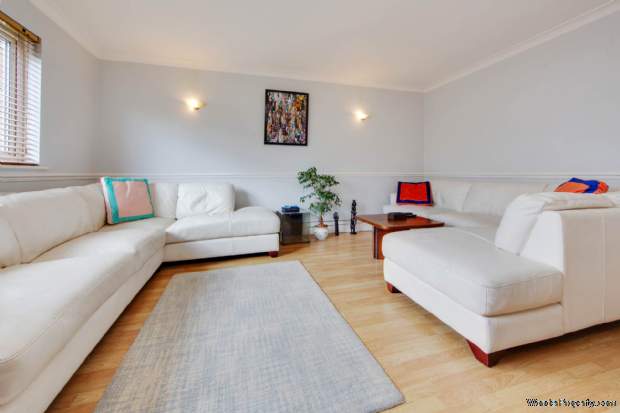 Additional Property Image 1 bedroom Flat for sale in Radlett 4