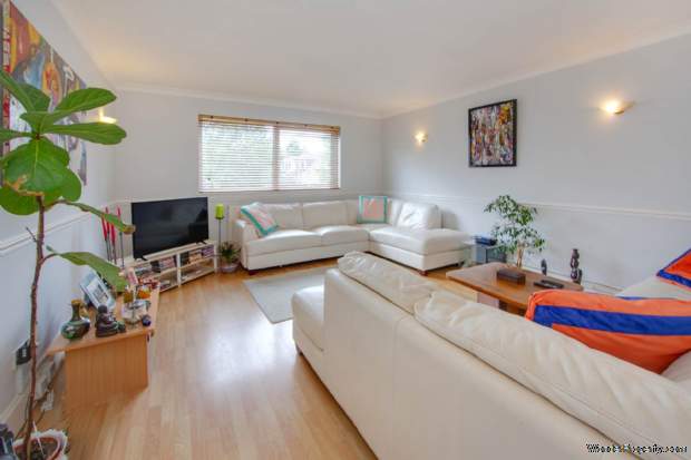 Additional Property Image 1 bedroom Flat for sale in Radlett 5