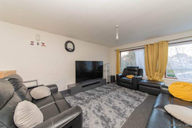 Additional Property Image 3 bedroom Maisonette for sale in Borehamwood 3
