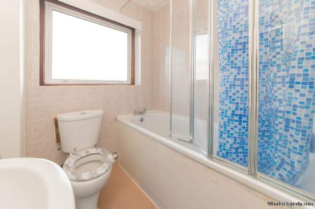 Additional Property Image 3 bedroom Maisonette for sale in Borehamwood 10