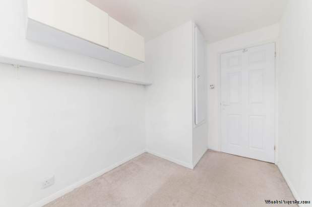 Additional Property Image 3 bedroom Maisonette for sale in Borehamwood 14