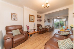 3 bedroom Semi Detached for sale in Edgware