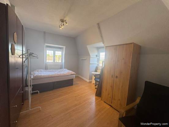 Additional Property Image 4 bedroom Apartment for sale in London 14