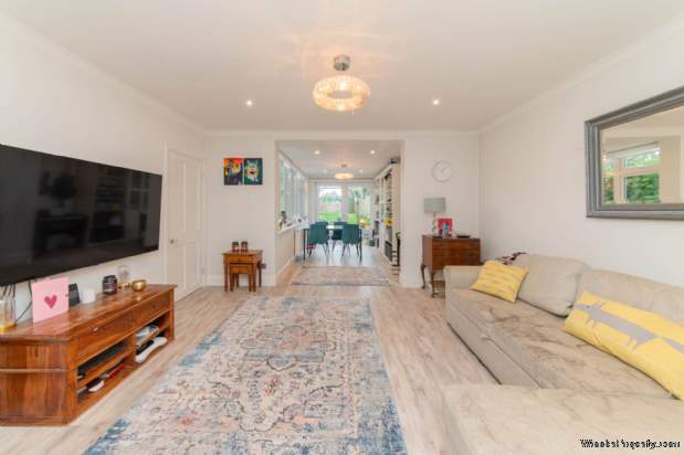 Additional Property Image 2 bedroom Terraced for sale in Bushey 3