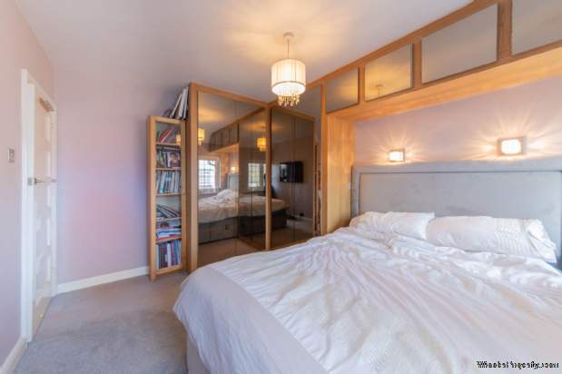 Additional Property Image 2 bedroom Terraced for sale in Bushey 8
