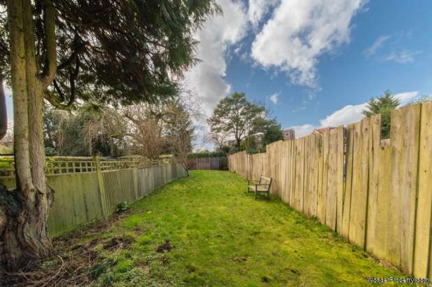 Additional Property Image 2 bedroom Terraced for sale in Bushey 10