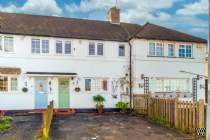 2 bedroom Terraced for sale in Bushey