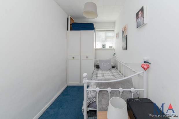Additional Property Image 3 bedroom End of Terrace for sale in Borehamwood 18