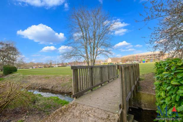Additional Property Image 3 bedroom End of Terrace for sale in Borehamwood 7