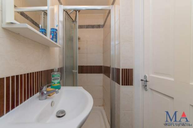 Additional Property Image 5 bedroom Semi Detached Bungalow for sale in Edgware 17