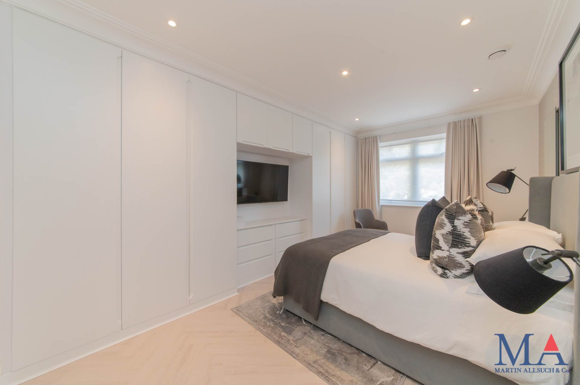 Additional Property Image 2 bedroom Flat for sale in London 20