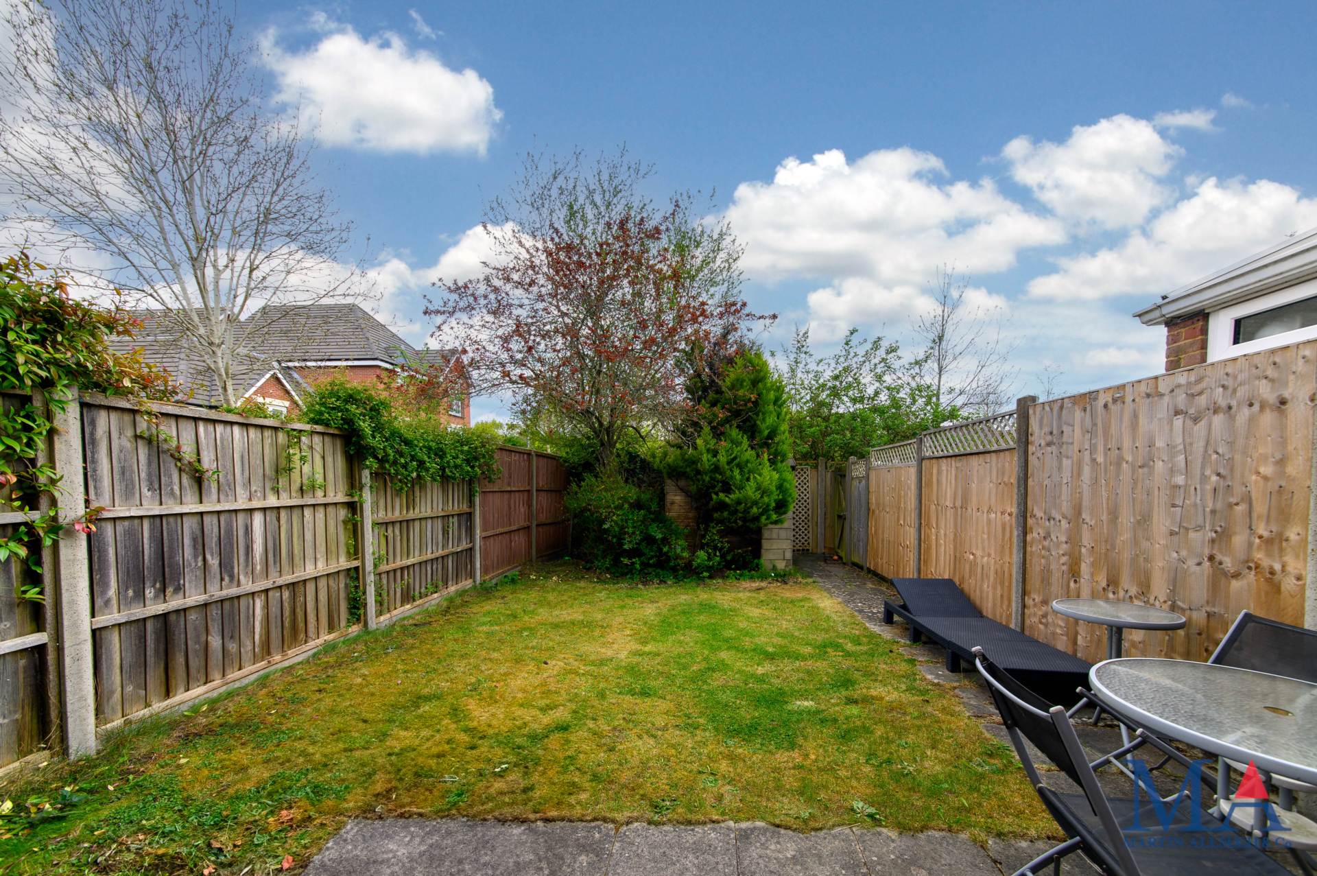 Additional Property Image 3 bedroom Terraced for sale in Borehamwood 7