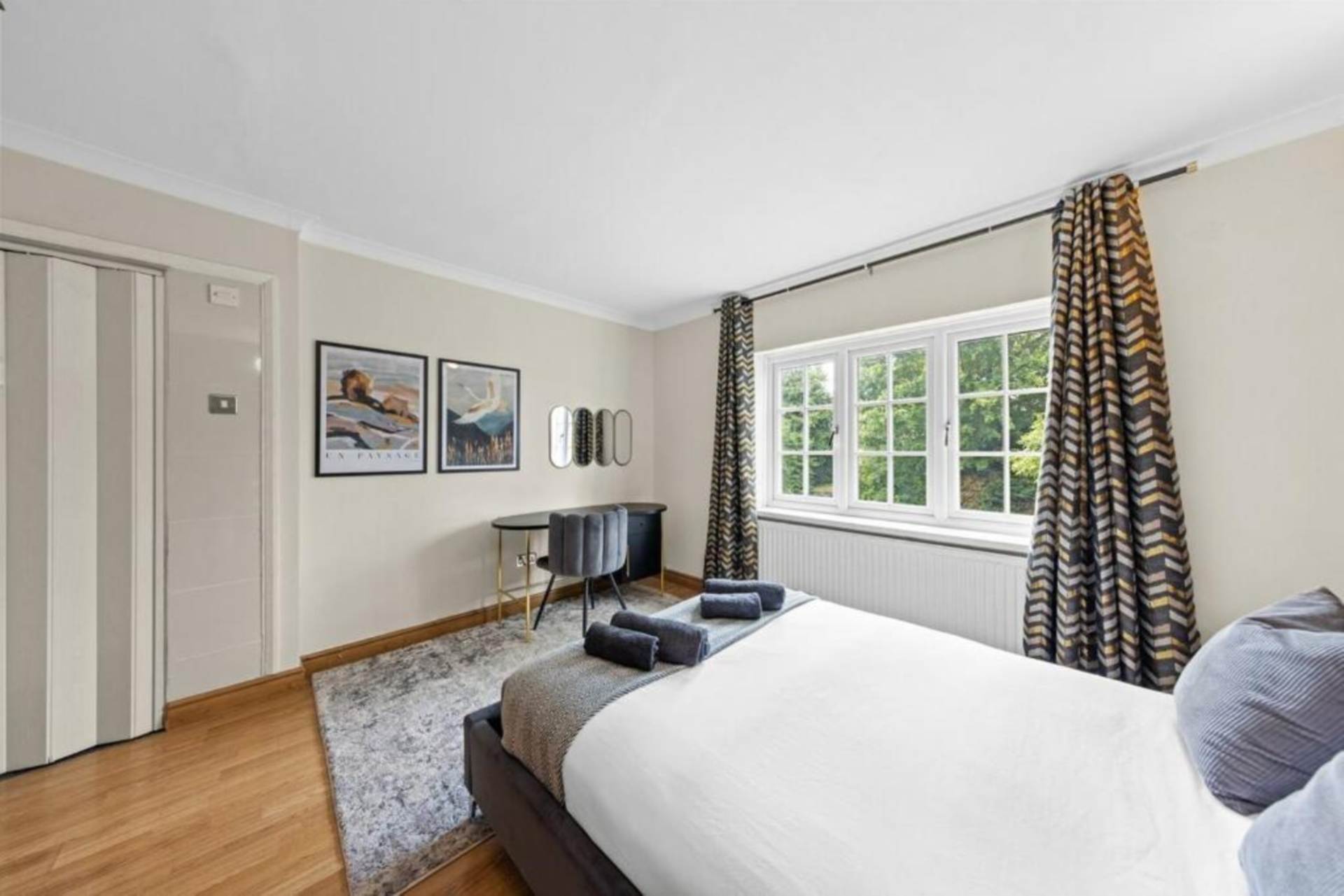 Additional Property Image 5 bedroom Detached for sale in Borehamwood 8