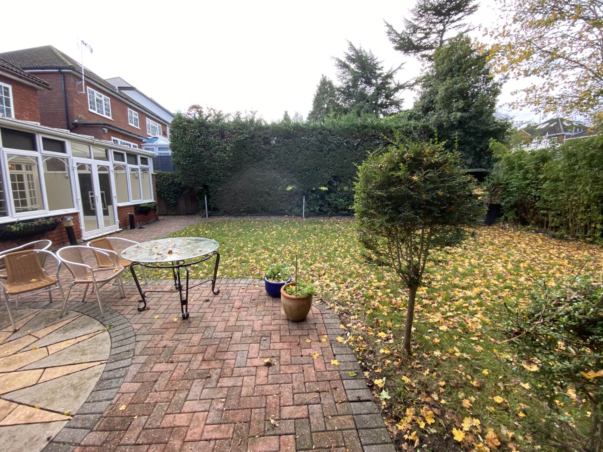 Additional Property Image 5 bedroom Detached for sale in Borehamwood 3
