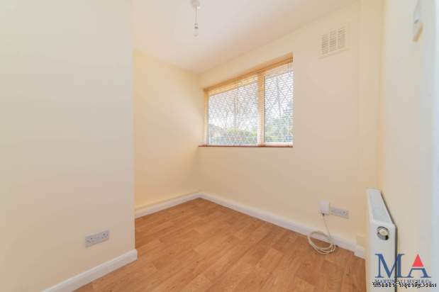 Additional Property Image 4 bedroom Bungalow for sale in Radlett 19