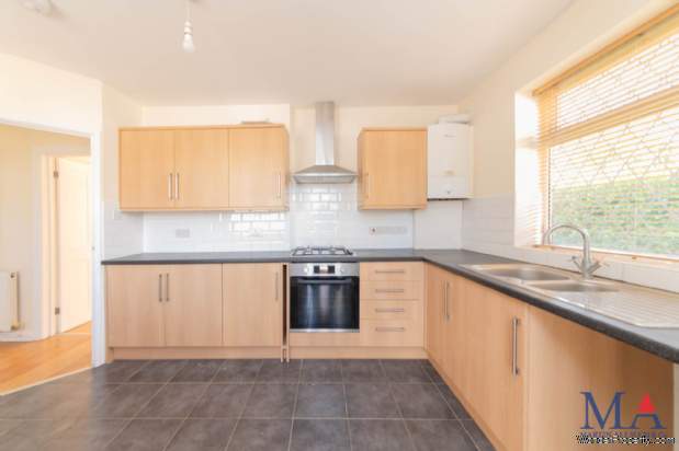 Additional Property Image 4 bedroom Bungalow for sale in Radlett 16