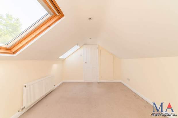 Additional Property Image 4 bedroom Bungalow for sale in Radlett 11