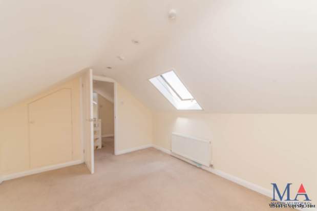 Additional Property Image 4 bedroom Bungalow for sale in Radlett 3