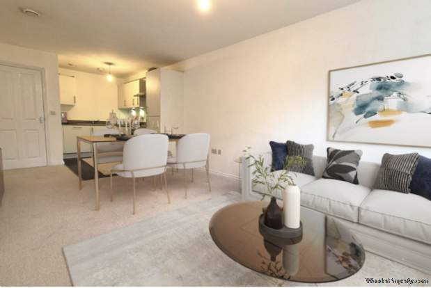 Additional Property Image 1 bedroom Flat for sale in Borehamwood 2