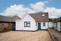 3 bedroom Detached for sale in Borehamwood