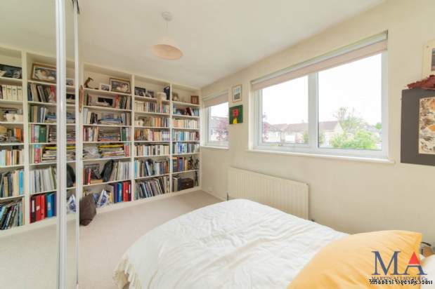 Additional Property Image 2 bedroom Terraced for sale in Stanmore 10