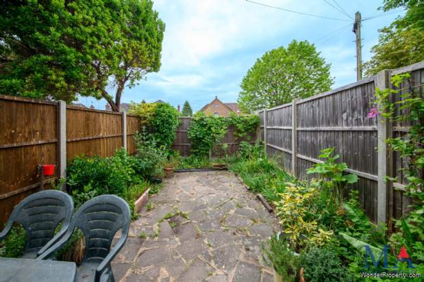 Additional Property Image 2 bedroom Terraced for sale in Stanmore 17