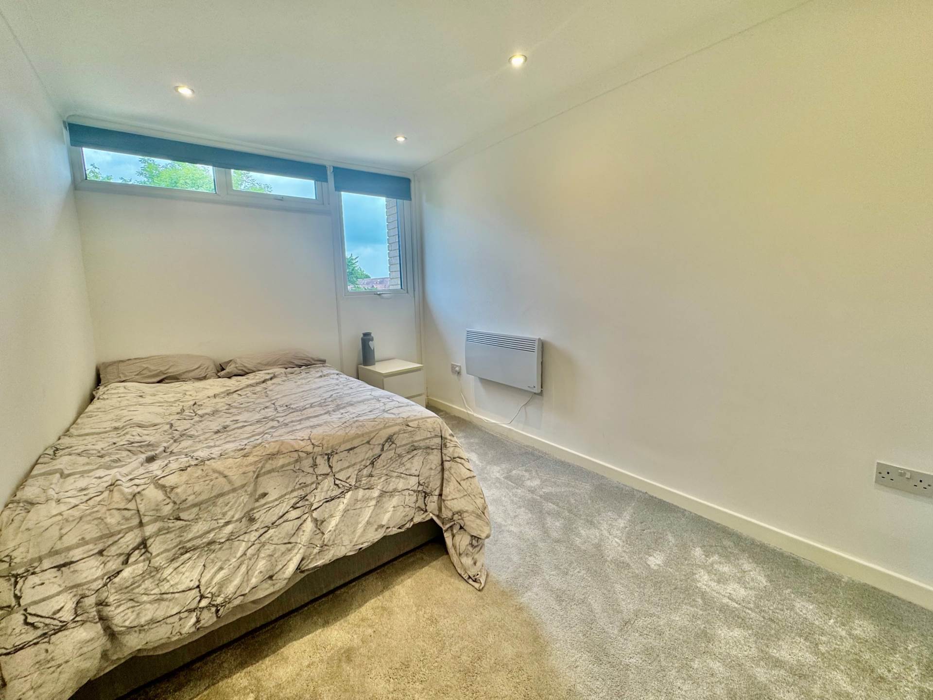 Additional Property Image 2 bedroom Duplex for sale in Borehamwood 10