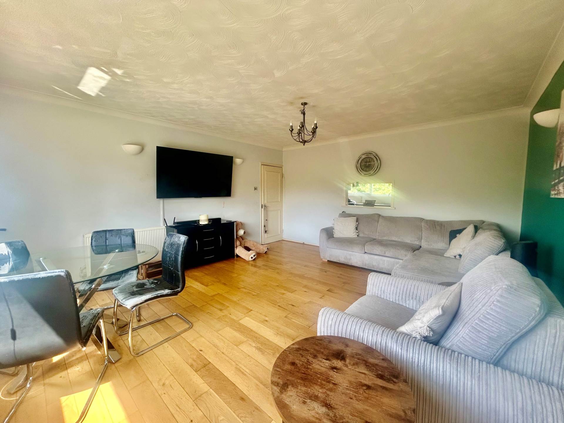 Additional Property Image 2 bedroom Flat for sale in Radlett 2