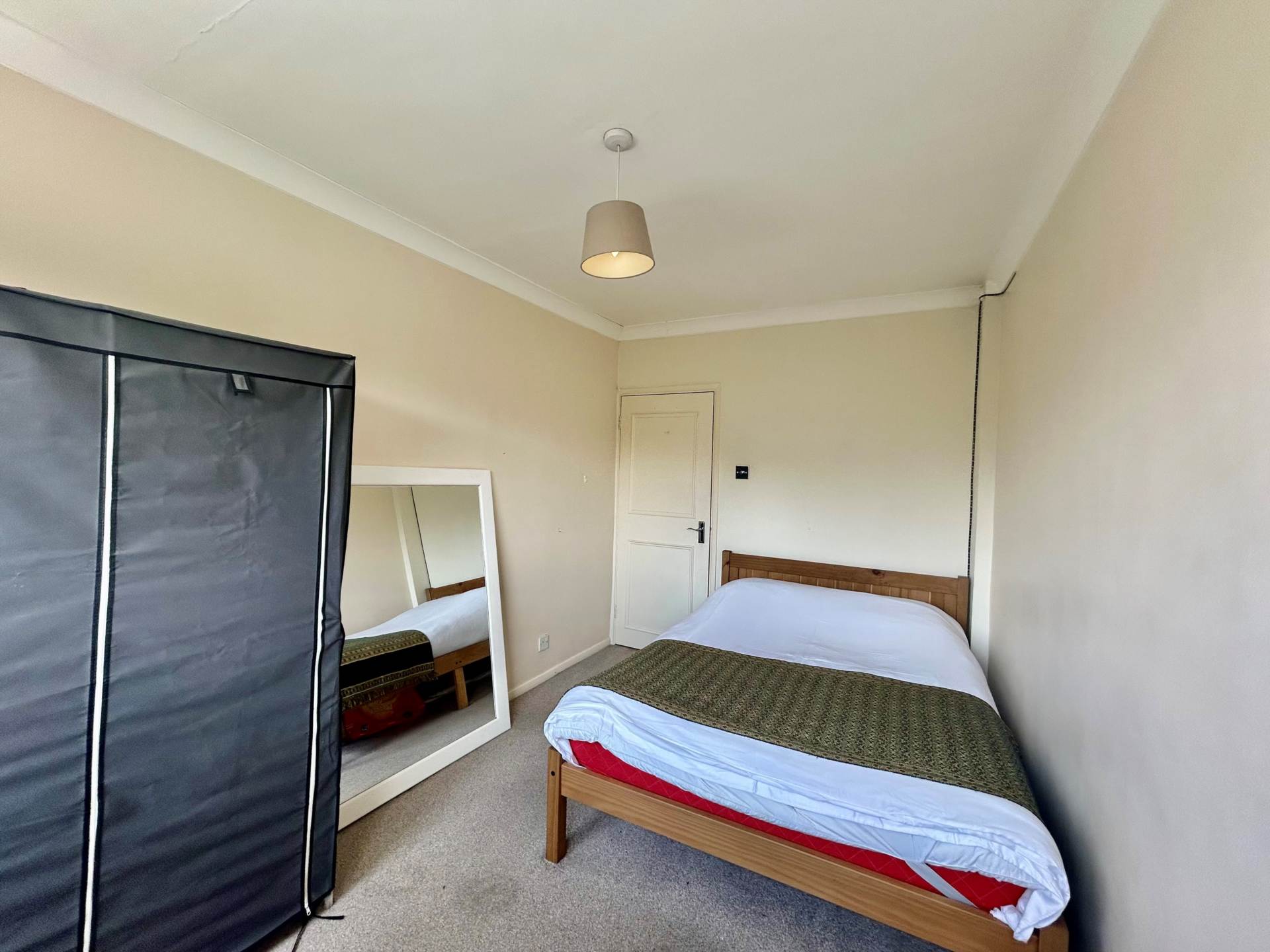 Additional Property Image 2 bedroom Flat for sale in Radlett 9