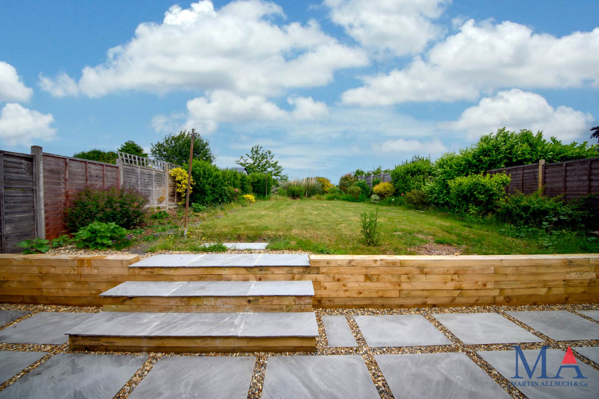 Additional Property Image 3 bedroom Detached Bungalow for sale in St Albans 22