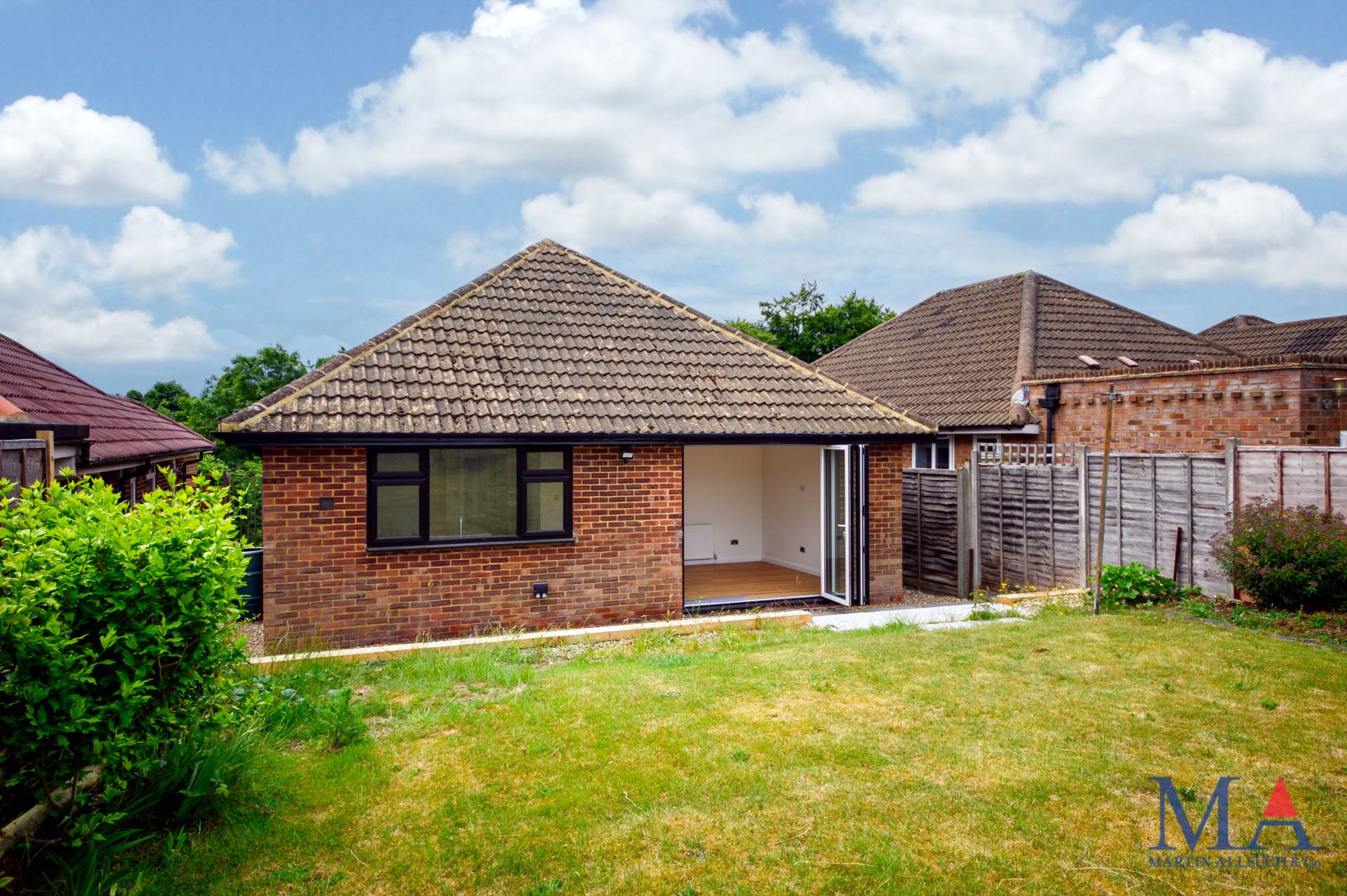 Additional Property Image 3 bedroom Detached Bungalow for sale in St Albans 25