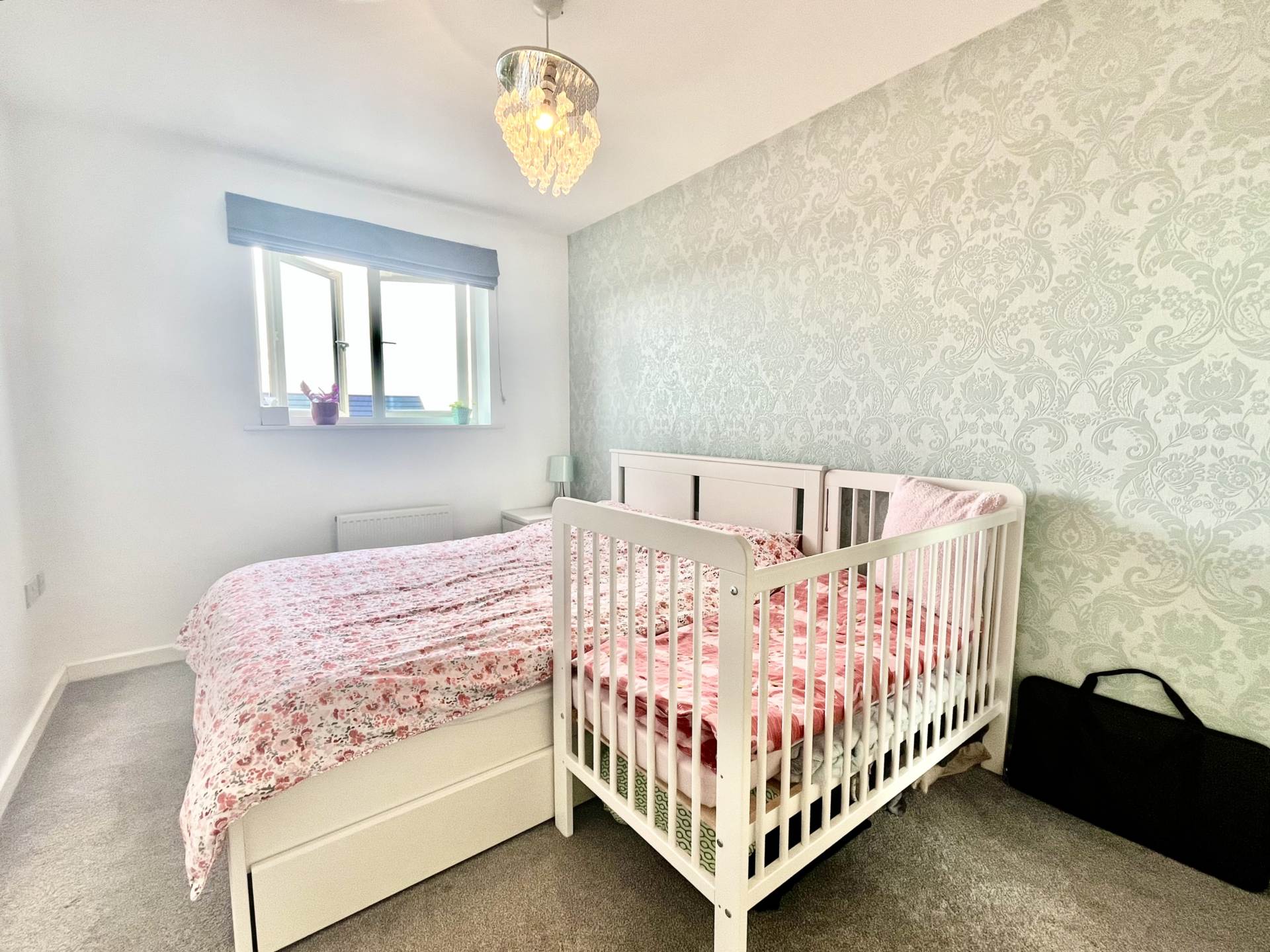 Additional Property Image 2 bedroom Flat for sale in Borehamwood 6