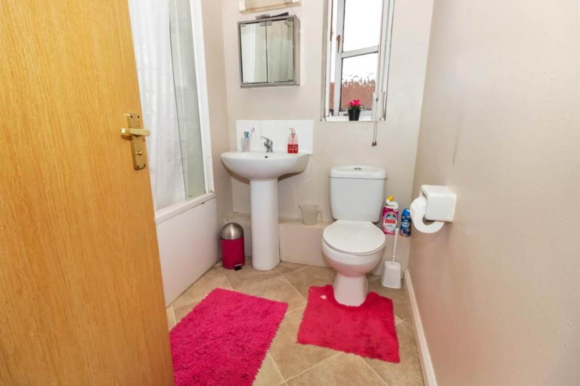 Additional Property Image 1 bedroom Maisonette for sale in Luton 5