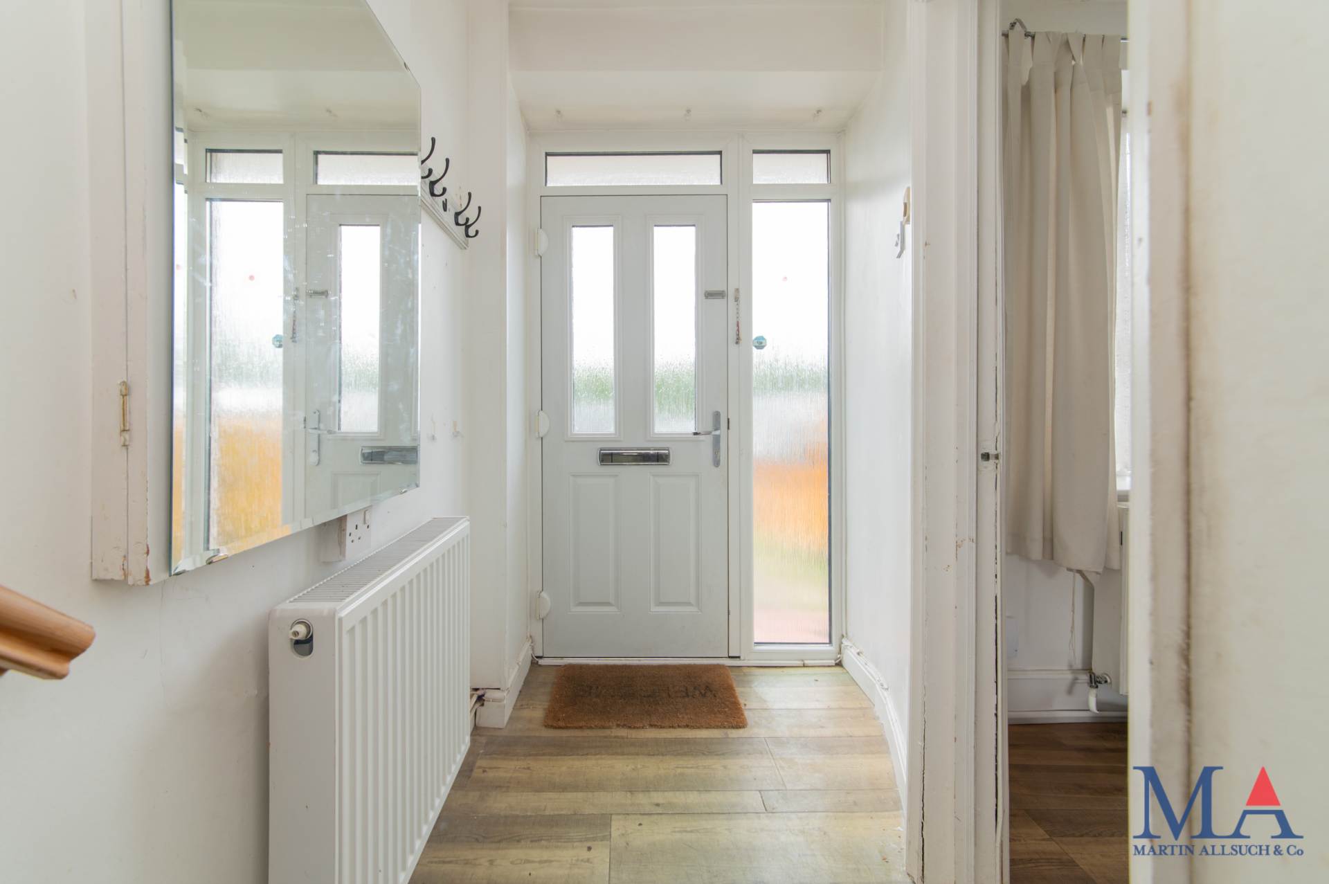 Additional Property Image 4 bedroom Terraced for sale in Borehamwood 3