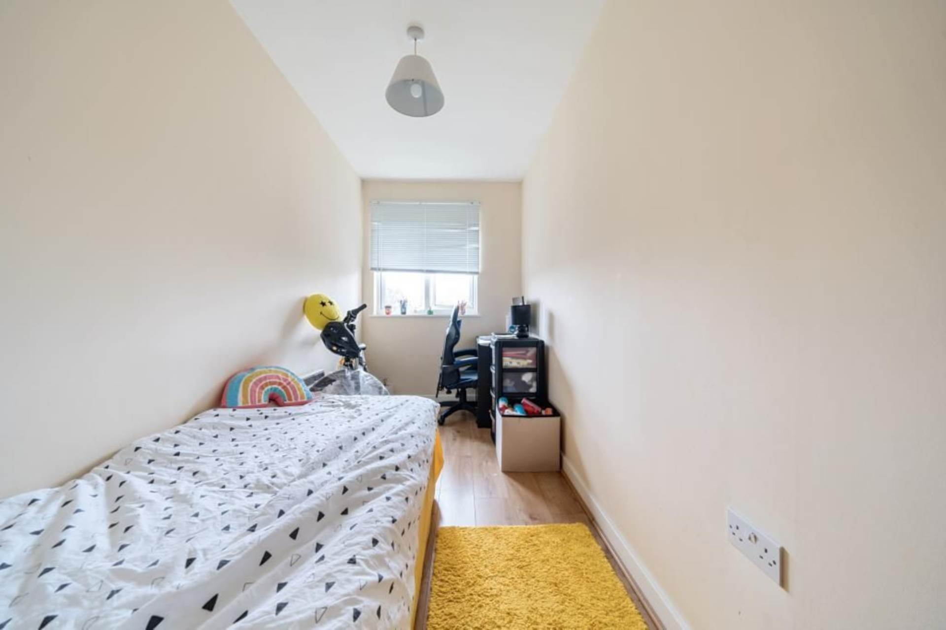 Additional Property Image 2 bedroom Flat for sale in Stanmore 6