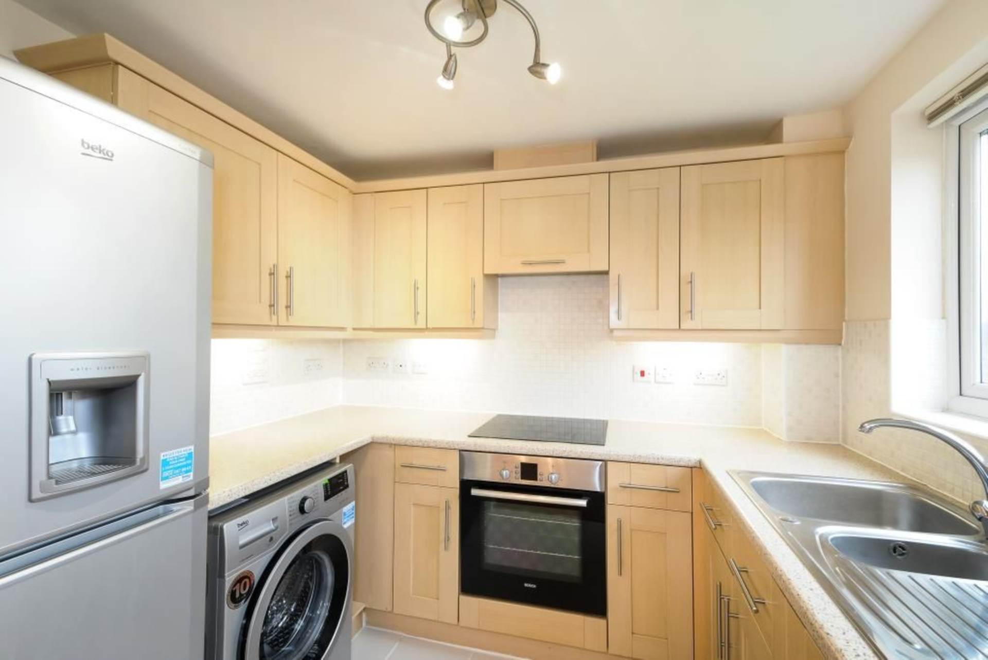 Additional Property Image 2 bedroom Flat for sale in Stanmore 2