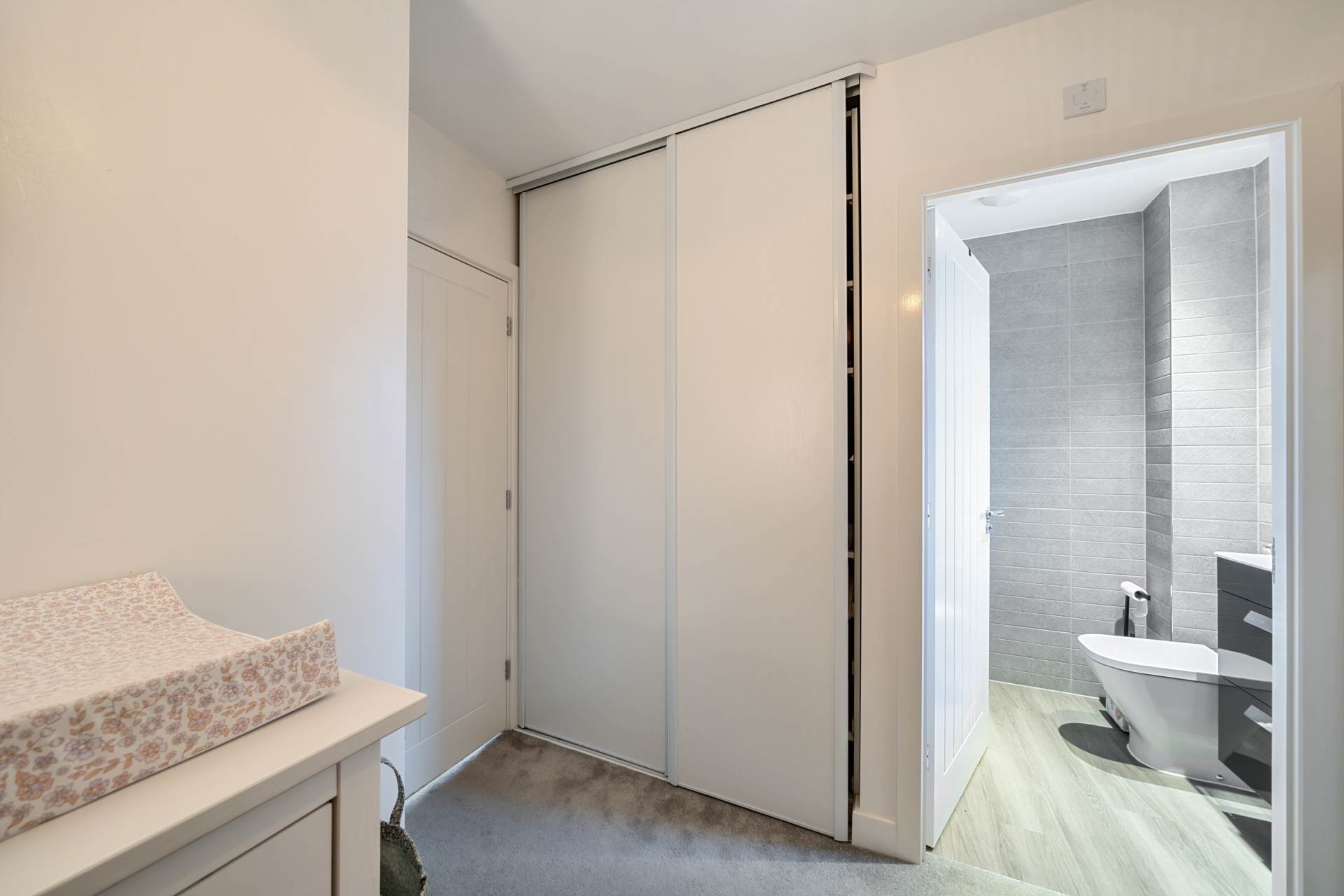 Additional Property Image 2 bedroom House for sale in Radlett 20