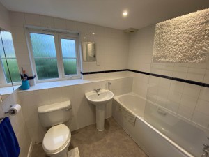 1 bedroom Flat for sale in Borehamwood