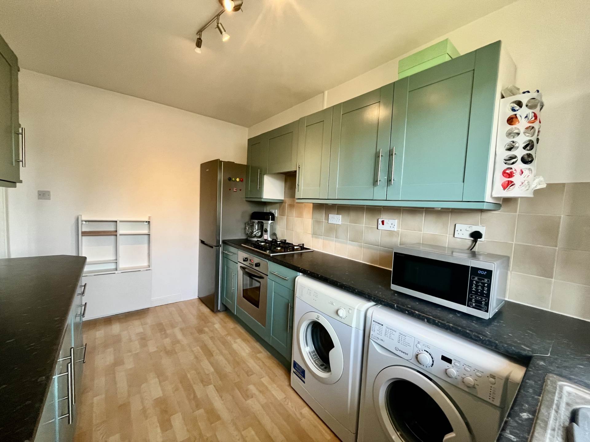 Additional Property Image 2 bedroom Maisonette for sale in Borehamwood 6