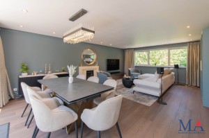 5 bedroom Detached for sale in Borehamwood